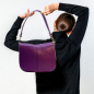 Preview: Schultertasche Lara, Leder violett, style