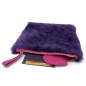 Preview: Bonnie Porchette Felltasche Clutch Alice, Lammfell violett, style