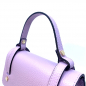 Preview: Crossbody-Saddelbag, Leder flieder, very peri, Gurt verstellbar schwarz weiß, Detail