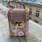 Preview: Mini Tasche Sakari Leder rosa, Nieten gold, Goldkette, Paris style