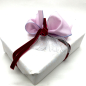 Preview: Geschenkband Material Samt Farbe bordeaux Breite 9 mm Ausstattung ohne Drahtrand, style