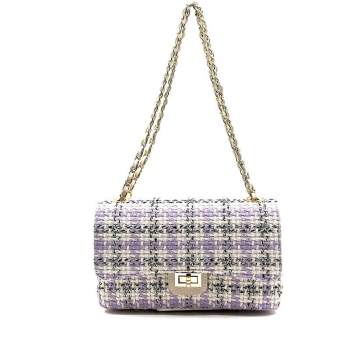 Schultertasche Marie, flieder-creme karierter Stoff, Kettenriemen, hängend