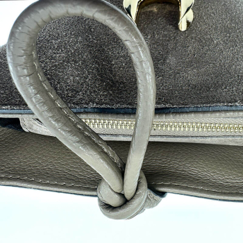Tote Bag Juna Suede greige, Closure