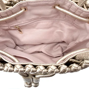 Vimoda Cleo textile lining with zipped and open interior pockets
