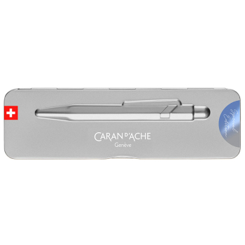 Preview: caran d ache 849 Kugelschreiber caran d Ache 849 ballpoint Claim Your Style 5 sturmblau, Metallbox von vorn