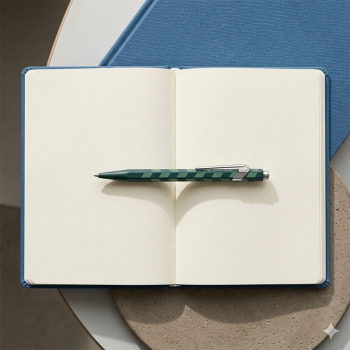 Preview: Caran d'Ache, Kugelschreiber, 849 Mosaic tannengrün, style