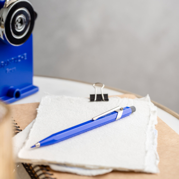 caran d ache fixpencil Bleistift Klein Blue in ultramarineblau, Style