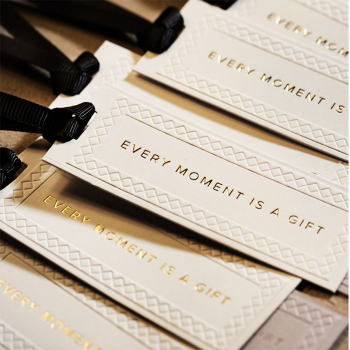Preview: Gift Tags, kit colour Every Moment is a gift embossing, style