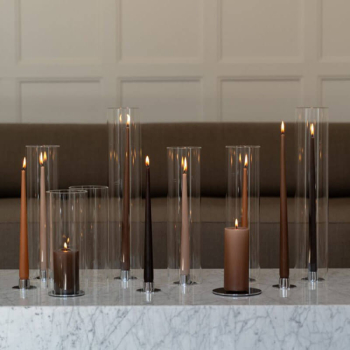 Preview: Ester-Erik Kerzenhalter matt silber 2er Set, viele braune Kerzen