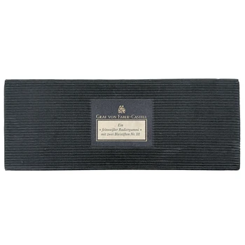 Dunkelgrüne geriffelte Originalverpackung des Graf von Faber-Castell Schreibsets mit Radiergummi und zwei Bleistiften Nr. III