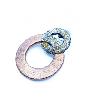 KMO, earrings, Martha, gold silk, silver powder, glitter, brown-gold, detail