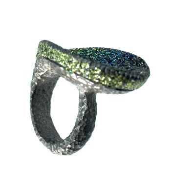 Kmo ring Alana Kamelite grün, Rückseite