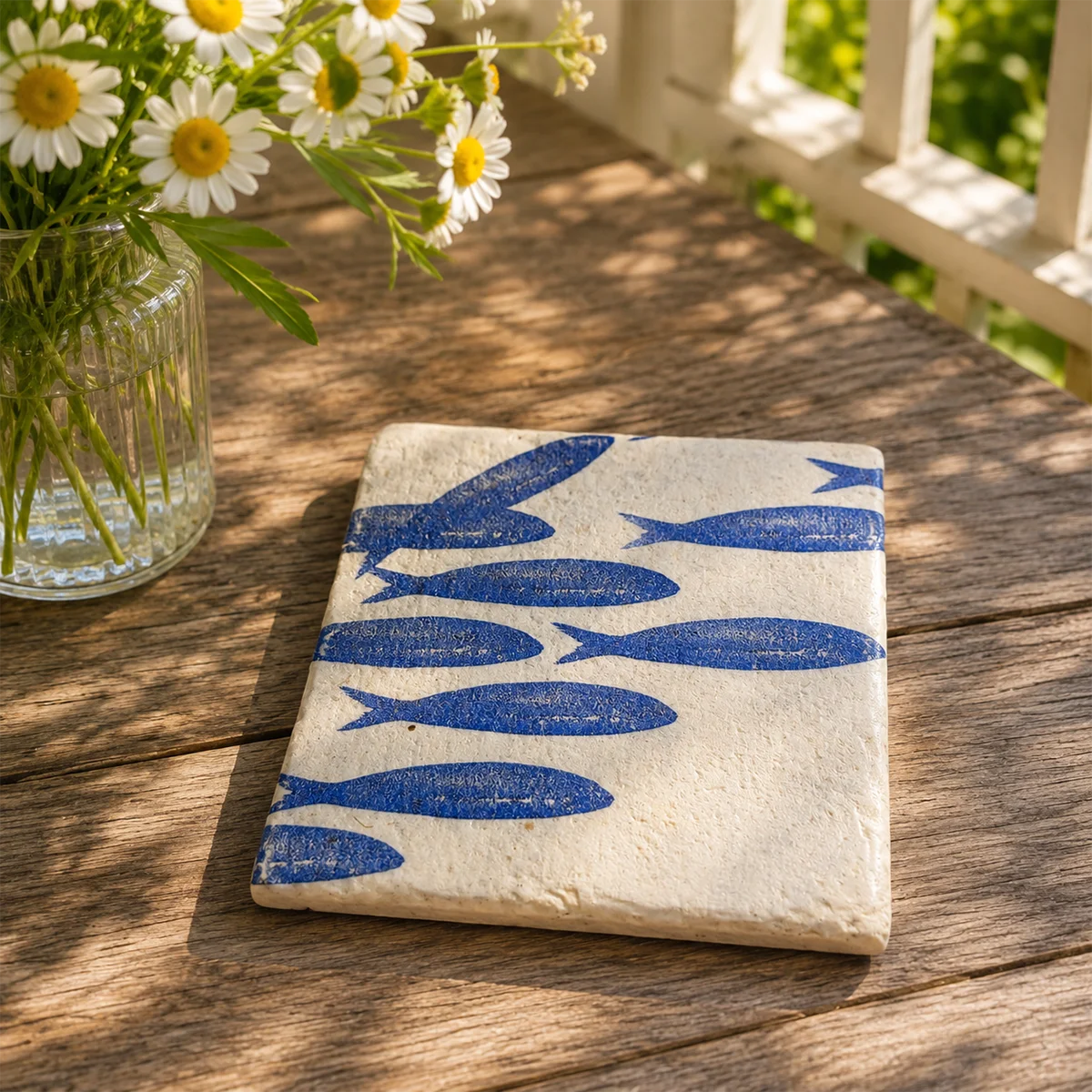 Preview: Travertin Untersetzer Banc de Sardines 10 x 10 cm von Trixi Gronau, style