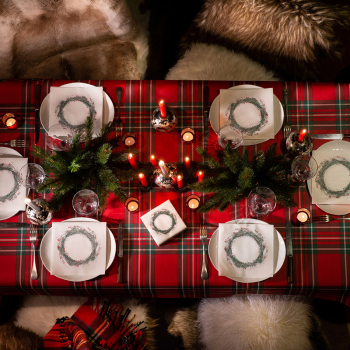 Paviot Servietten in weiß, Couronne, Weihnachtskranz grün-rot, style