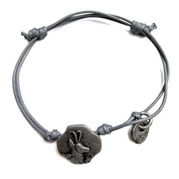 S Punkt Spangemacher graues Kordelarmband mit Gamsbock aus versilbertem Zinkguss