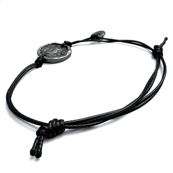 Preview: Verstellbares schwarzes Kordelarmband von S Punkt Spangemacher von der Seite