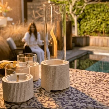 Preview: Tenderflame Glow Cycloflame Table als Tischfeuer auf einer Terrasse