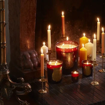 Preview: Trudon Cire Duftkerze mit warmem Kerzenlicht und Bienenwachs-Duftcharakter