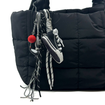 Preview: Vimoda Bag Charm Sneaker black, detail