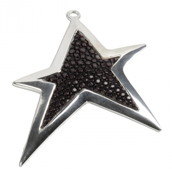 a cuckoo Moment, pendants star, sterling silver, black stingray