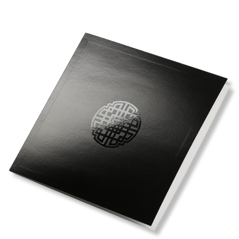 Birthday card black outside with laquered print endless knot, inside white made by Trixi Gronau