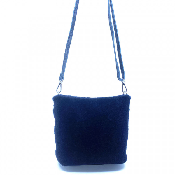Bonnie backpack, shearling black, front