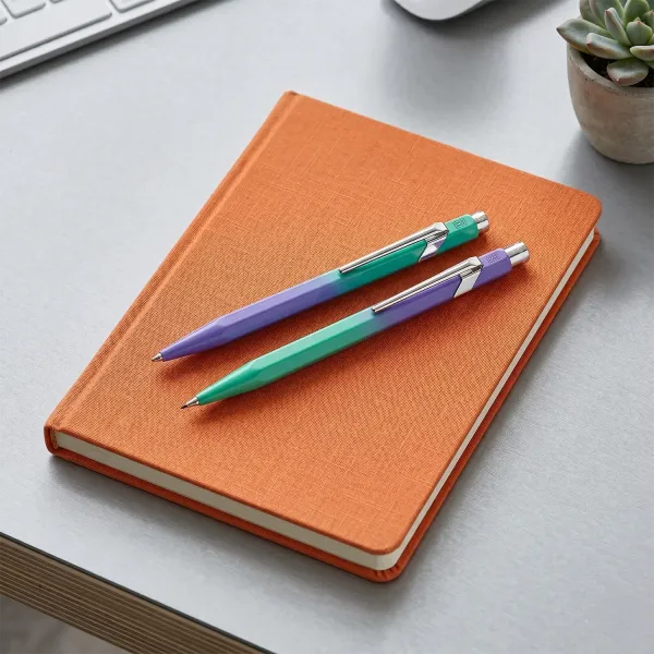 Caran d'Ache Set 849 mechanical pen Borealis, green+purple, style