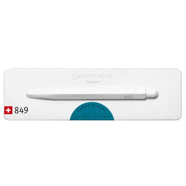 caran d ache 849 Kugelschreiber caran d Ache 849 ballpoint Claim Your Style 3 ice blau, Metallbox von vorn