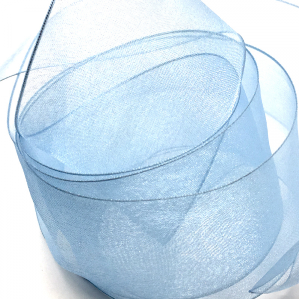 Geschenkband Organza transparent in hellblau und Webkante, Detail