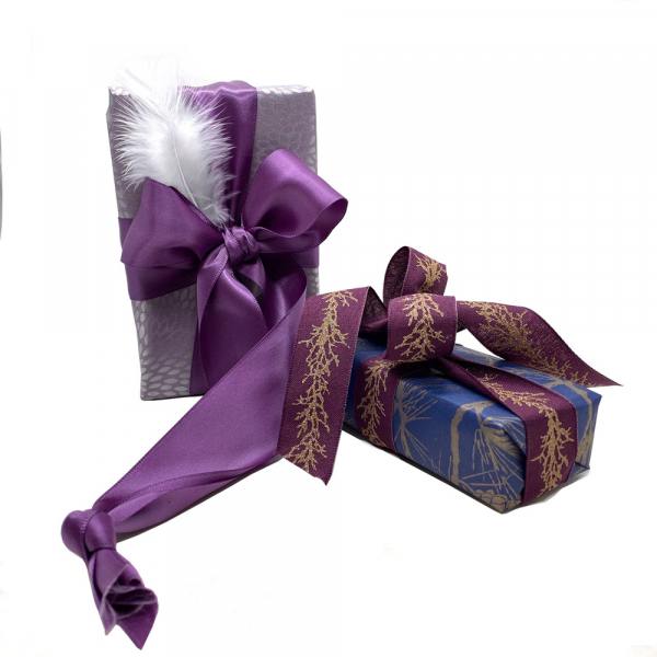 Geschenkband, roselila mit Druck Glitter gold Motiv Winter Zweig, 25 mm breit, gewebte Kante, style