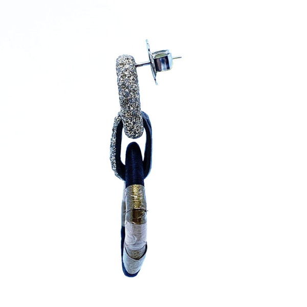 KMO Earstud France silk black, Snakskin leather gold-beige, accent camelite, side