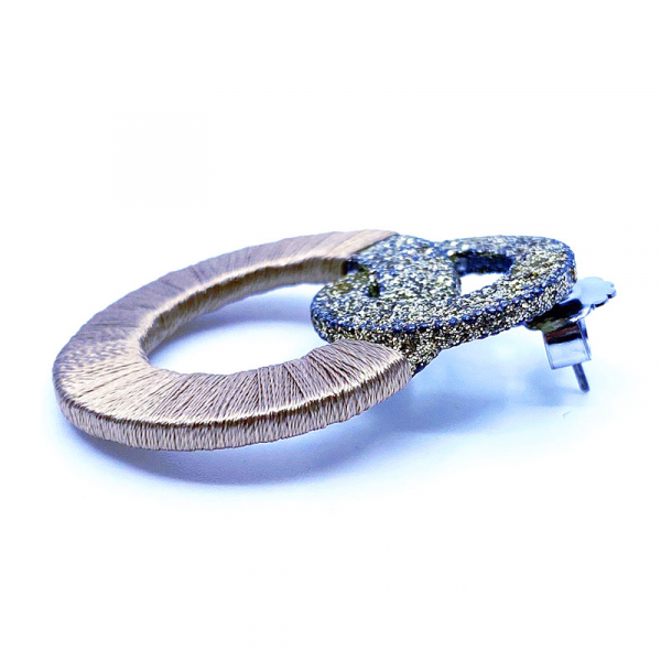 KMO, earrings, Martha, gold silk, silver powder, glitter, brown-gold, side