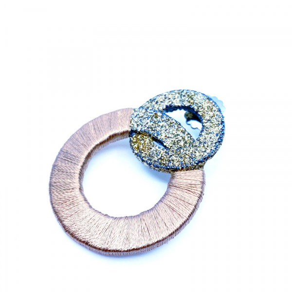 KMO, earrings, Martha, gold silk, silver powder, glitter, brown-gold, detail