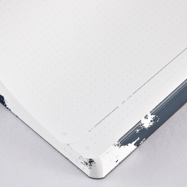 Nuuna, Notizbuch, Flex-Cover aus recyceltem Leder Seiten minidots, Papier