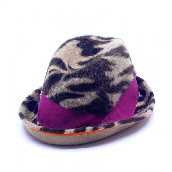 Paulssen Ellen hat Agnes Tiger camel, side