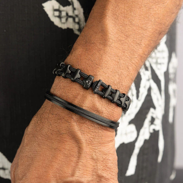 Pig&Hen, Armband Bold Bob black | black, Segeltau schwarz I schwarz, Verschluß schwarz, style2