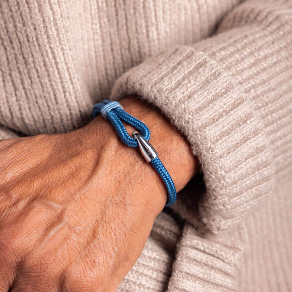 Pig&Hen, Armband Captain Carl • Segeltau ocean blue | silver, Segeltau, Verschluß Schäkel silber, style