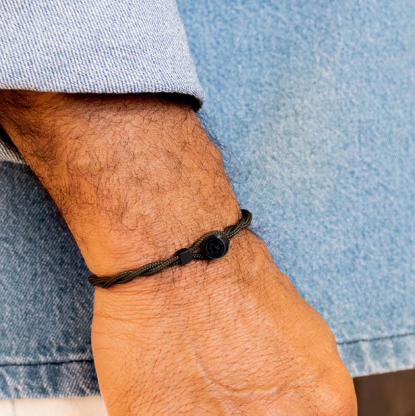 Pig& Hen, bracelet Easy Ed,  braided nylon, closure shackle, front, army|black, style solo