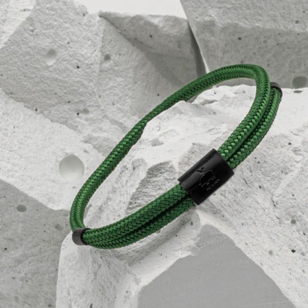 Pig& Hen, bracelet Little Lewis jungle green, braided nylon, closure shackle, front, black-black, style