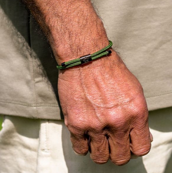 Pig& Hen, bracelet Little Lewis jungle green,, braided nylon, closure shackle, front, black-black, style solo