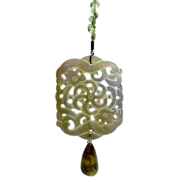 Raffaella di Montalban Sonnenbrille Prisma grün, grüner Rahmen, Gläser getönt, Schmuckbügel grün, Anhänger