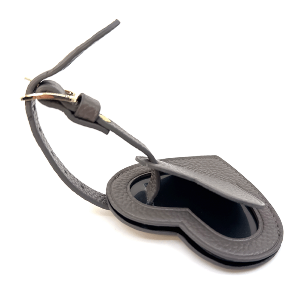Trixi Gronau Coeur, leather luggage tag, grey, open