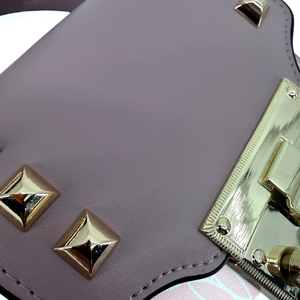 Vimoda Mini Schultertasche SAKARI rosa handbemalt