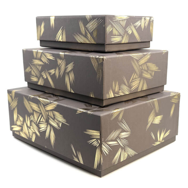 Geschenkbox Festiva taupe, Heißfolienprägung gold, top