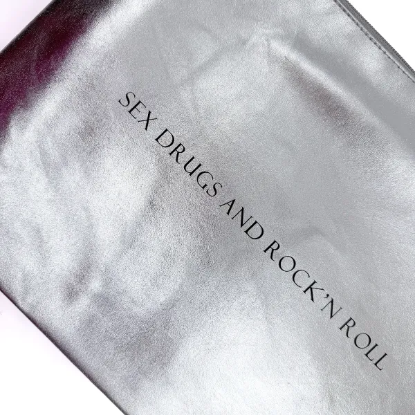 Unterarmtasche, Clutch, silber, Irisee gold, Druck sex, drugs and rock'n roll, Where Else, Text