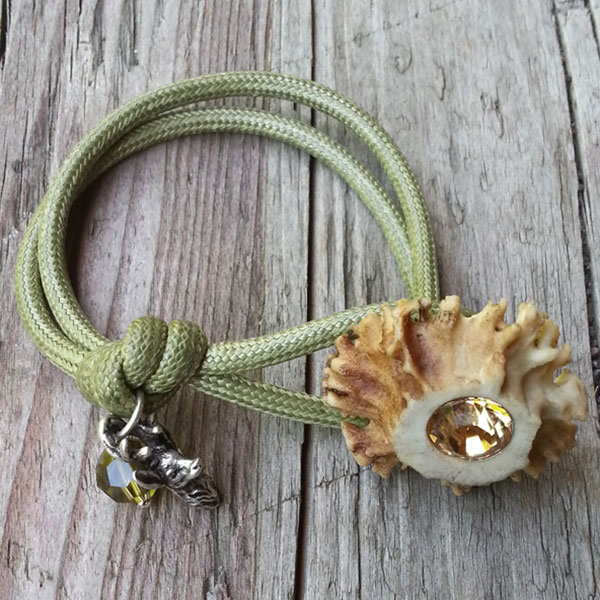 S Punkt bracelet green with swarovski elements magnetic closure