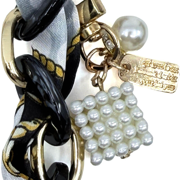 I-Conically- eyeglass chain Vogue black, white, detail