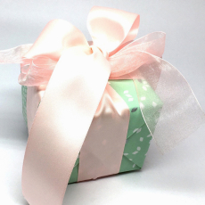 GIFT WRAP