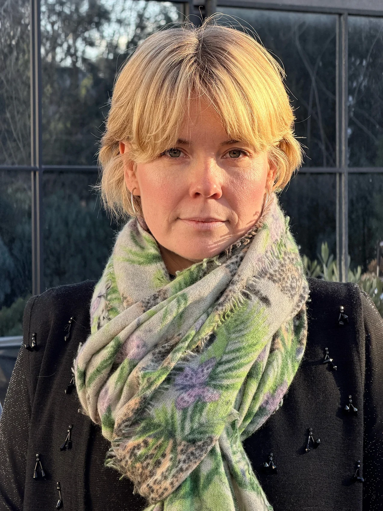 Antonia wearing the Cute Stuff cashmere scarf Jungle