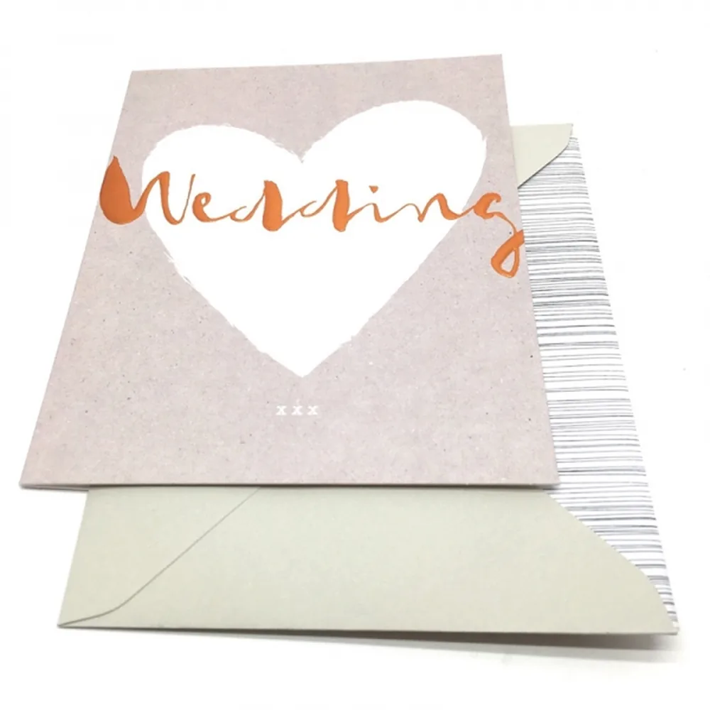 Belly-Button Hochzeitskarte Wedding mit kupferfarbener Prägung und passendem hellen Umschlag